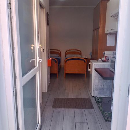 M&C Apartment Fiumicino Exteriör bild