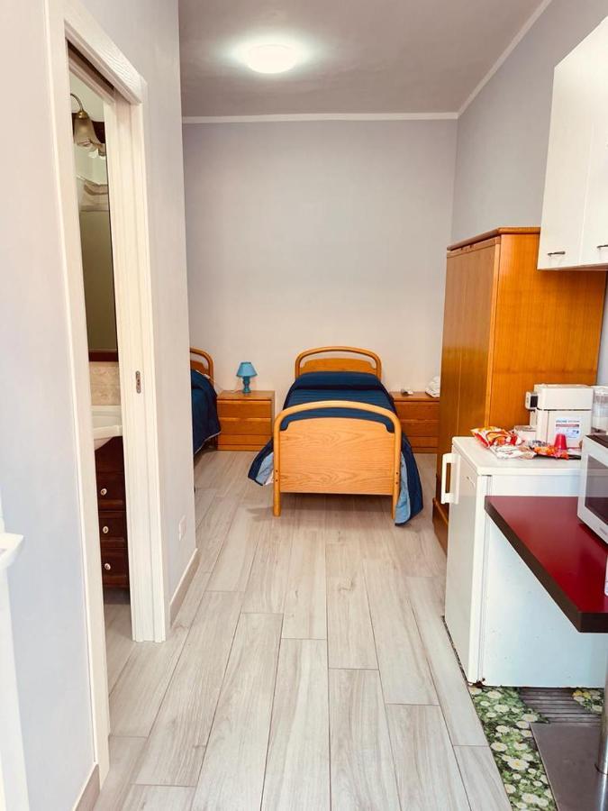 M&C Apartment Fiumicino Exteriör bild